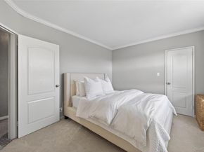 360 Stewart Avenue 3F, Garden City NY 11530