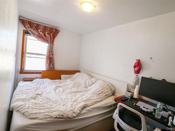 21115 48th Avenue, Bayside NY 11364