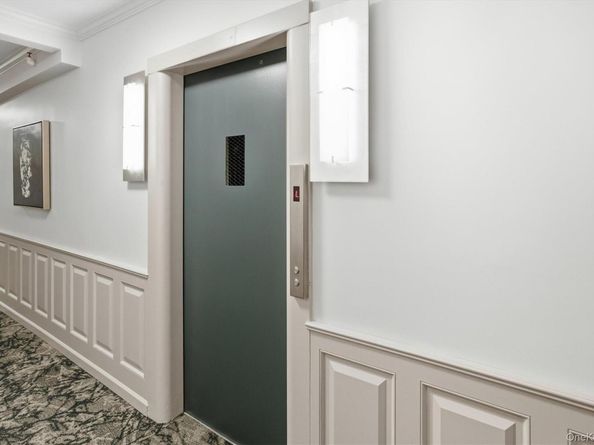 25 Chapel Pl. 1B, Great Neck NY 11021