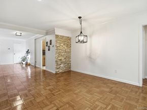 25 Chapel Pl. 1B, Great Neck NY 11021