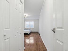 25 Chapel Pl. 1B, Great Neck NY 11021