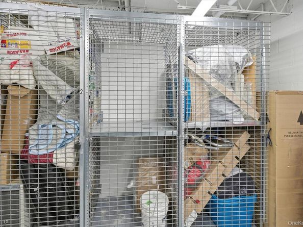 25 Chapel Pl. 1B, Great Neck NY 11021