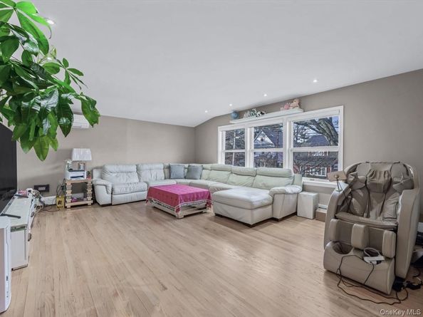 217-32 Corbett Road, Bayside NY 11361