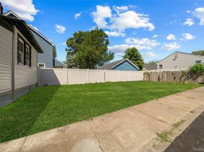 87 Parsons Drive, Hempstead NY 11550