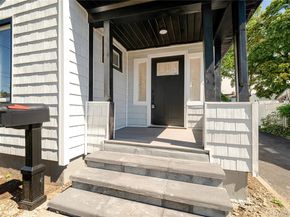 87 Parsons Drive, Hempstead NY 11550