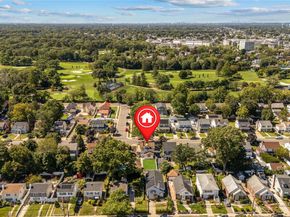 87 Parsons Drive, Hempstead NY 11550