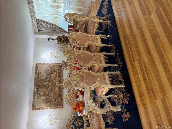 61-15 98th Street 8K, Rego Park NY 11374