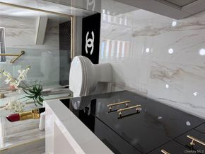 61-15 98th Street 8K, Rego Park NY 11374