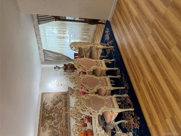 61-15 98th Street 8K, Rego Park NY 11374