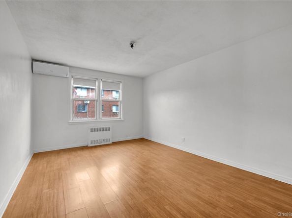 5603 137th Street, Flushing NY 11355