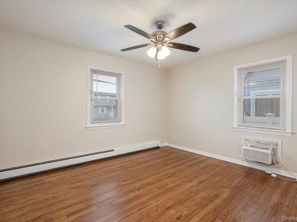 20 Kenneth Avenue, Bellmore NY 11710