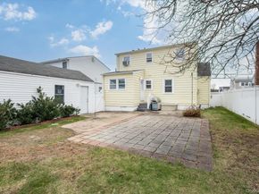 20 Kenneth Avenue, Bellmore NY 11710