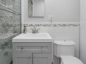 13 Bryant Cres 1D, White Plains NY 10605