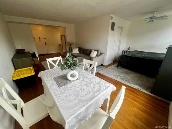 84-29 155th Avenue 2H, Howard Beach NY 11414