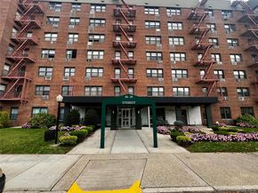 84-29 155th Avenue 2H, Howard Beach NY 11414
