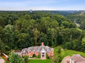 3 Vandalay Court, Scarsdale NY 10583
