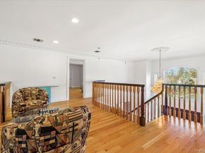 3 Vandalay Court, Scarsdale NY 10583