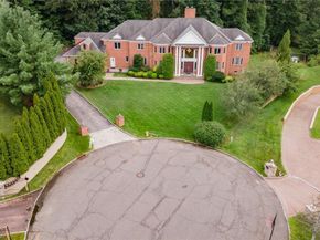 3 Vandalay Court, Scarsdale NY 10583