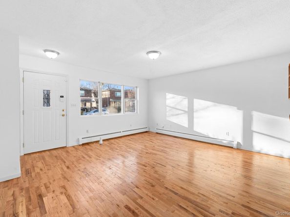 14027 Coombs Street, Springfield Gardens NY 11413