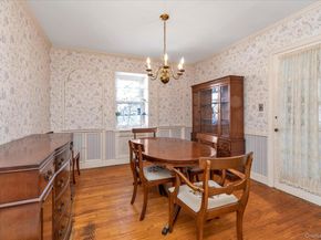 22 Hathaway Drive, Garden City NY 11530