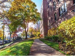 30 Ehrbar Ave 102, Mount Vernon NY 10552