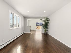 25 Whitetail Lane, Commack NY 11725