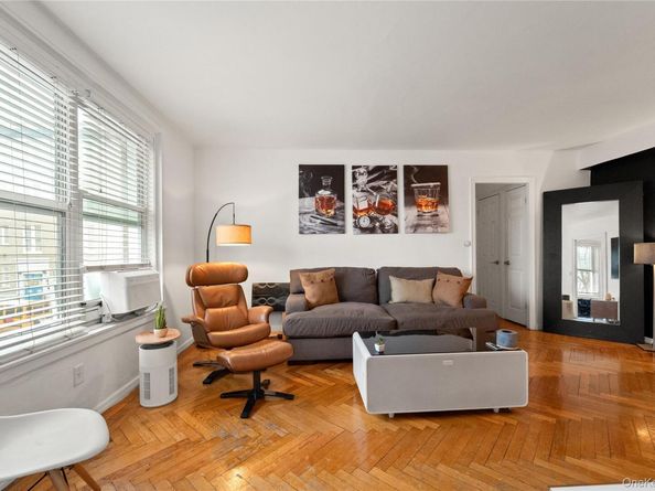 190 72nd St 136, Brooklyn NY 11209