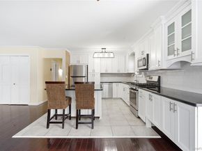 25 Dolphin Road, East Quogue NY 11942