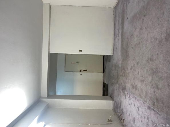 89-15 Parsons Blvd 6D, Jamaica NY 11432