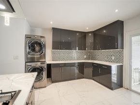 95-11 238th Street, Floral Park NY 11001