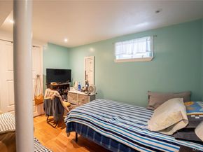 95-11 238th Street, Floral Park NY 11001