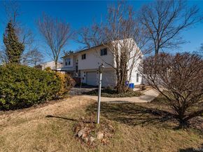 57 Rockland Avenue, West Babylon NY 11704