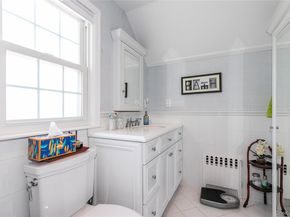 30 Highland Place, Great Neck NY 11020