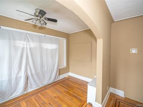 17 Hope Street, Hempstead NY 11550