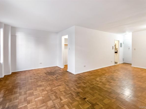 665 Thwaites Place 1X, Bronx NY 10467