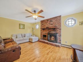 38 Pamlico Avenue, Ronkonkoma NY 11779