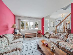 38 Pamlico Avenue, Ronkonkoma NY 11779