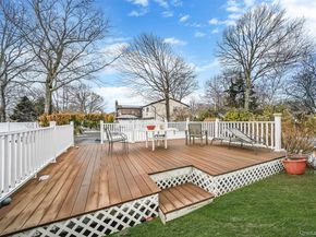 38 Pamlico Avenue, Ronkonkoma NY 11779