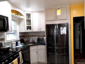 13420 242nd Street, Rosedale NY 11422