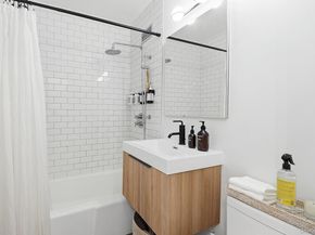 2500 Johnson Avenue 6S, Bronx NY 10463