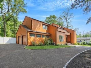 318 Sheep Pasture Road, East Setauket NY 11733