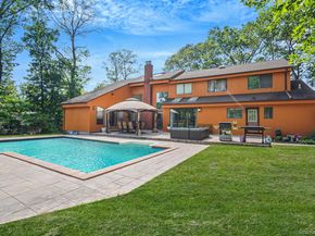 318 Sheep Pasture Road, East Setauket NY 11733