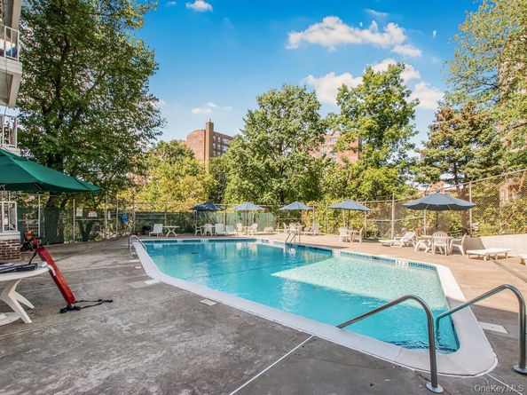 601 Kappock Street 3P, Bronx NY 10463