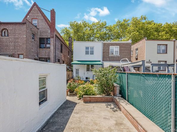 63-47 Dry Harbor Road, Middle Village NY 11379