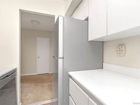 150-11 72nd Road 6E, Flushing NY 11367
