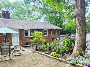 5 Leland Drive, Westhampton NY 11977