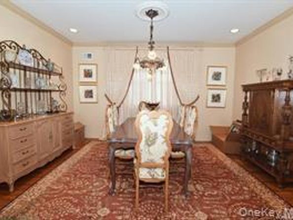 262 Altessa Boulevard 262, Melville NY 11747