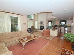 262 Altessa Boulevard 262, Melville NY 11747