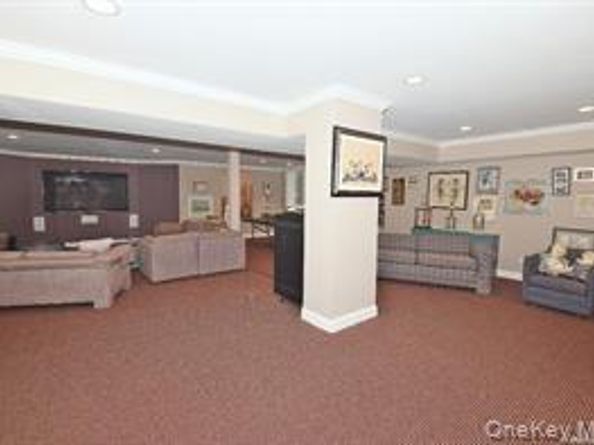 262 Altessa Boulevard 262, Melville NY 11747