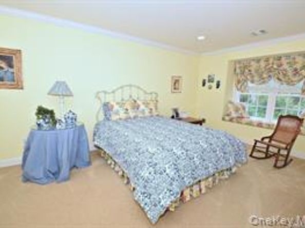 262 Altessa Boulevard 262, Melville NY 11747